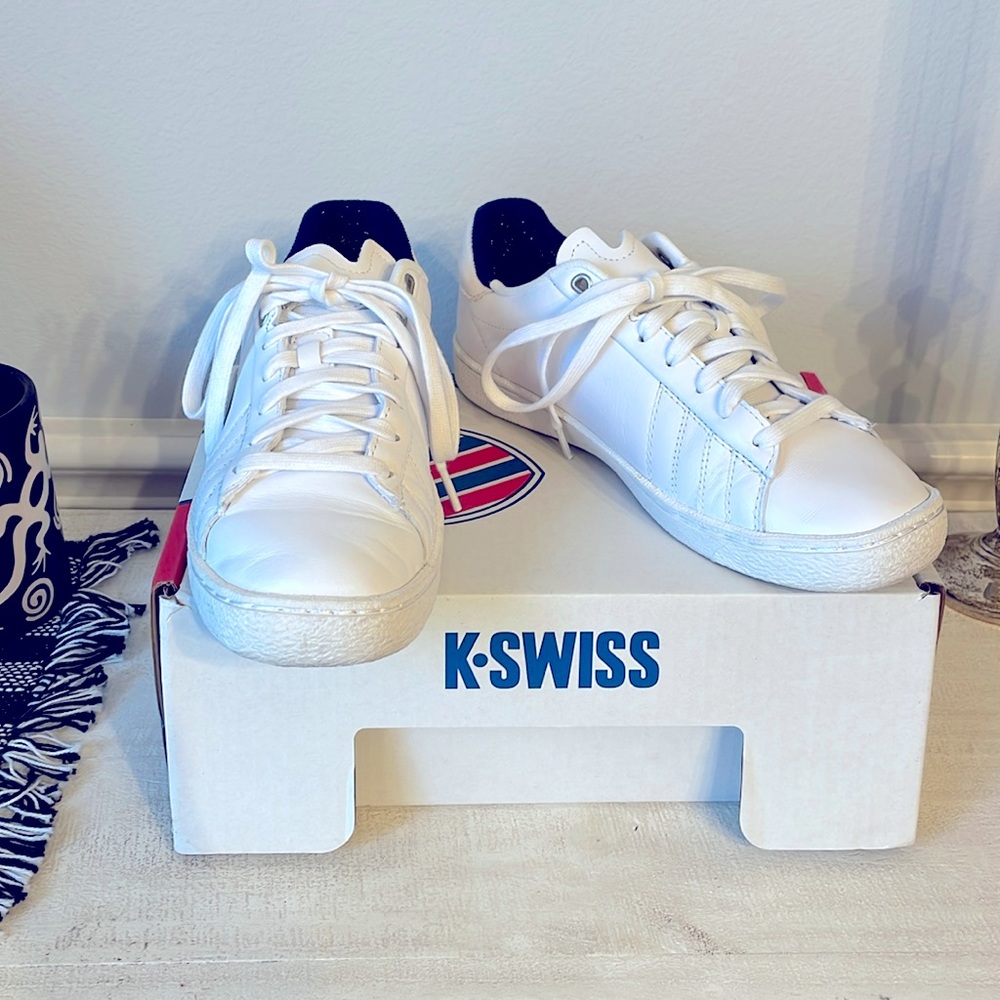 K-Swiss Court Sneaker in White Leather Size 8.5